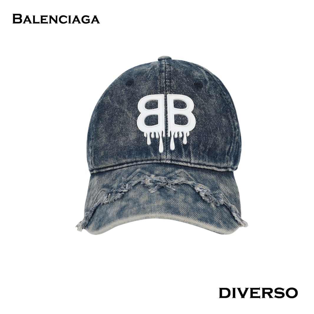 BALENCIAGA كاب
