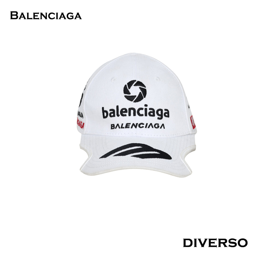 BALENCIAGA كاب