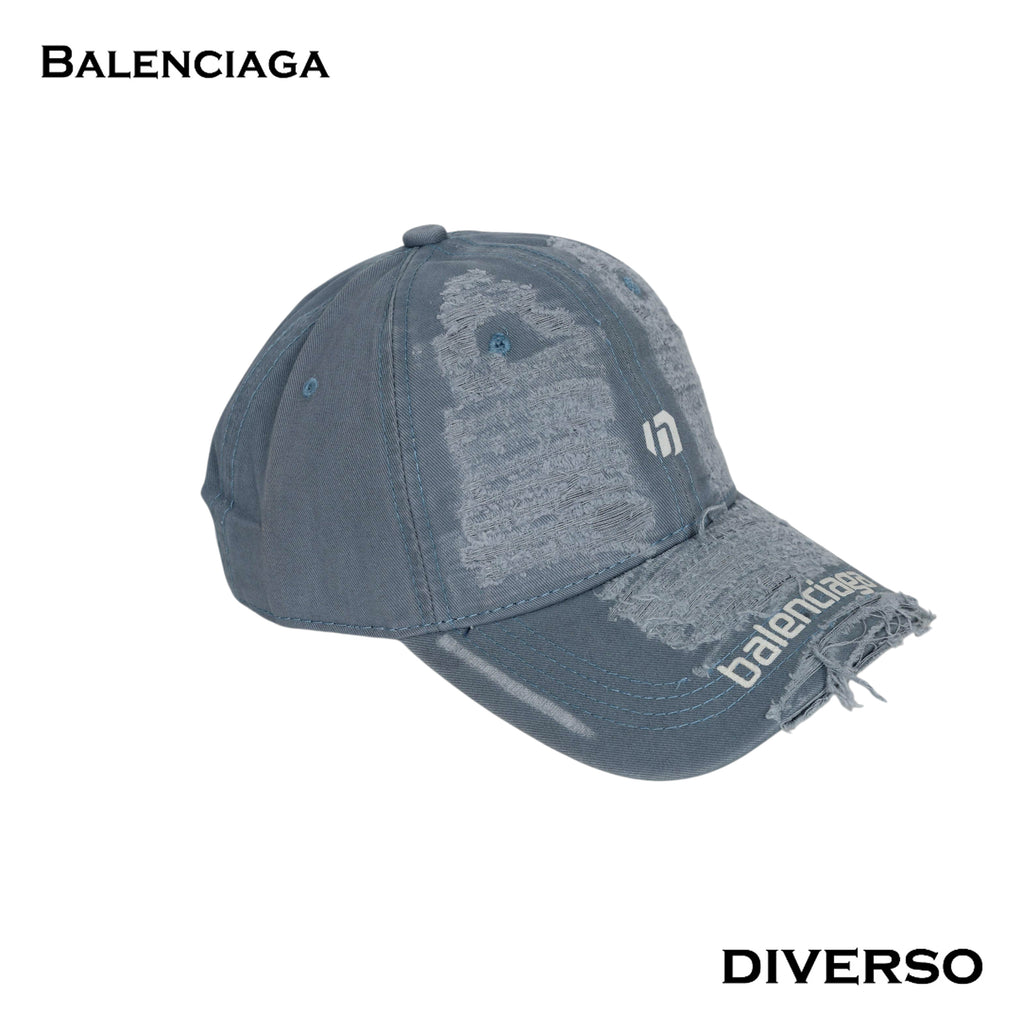 BALENCIAGA كاب