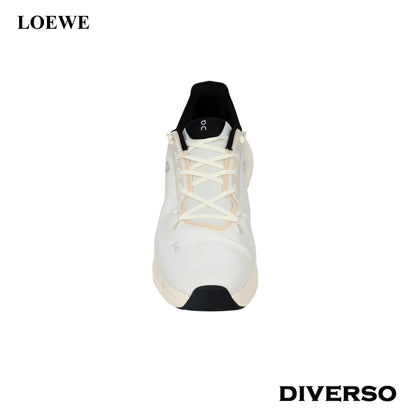كوتشي رجالي LOEWE