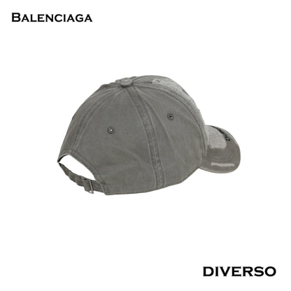 BALENCIAGA كاب