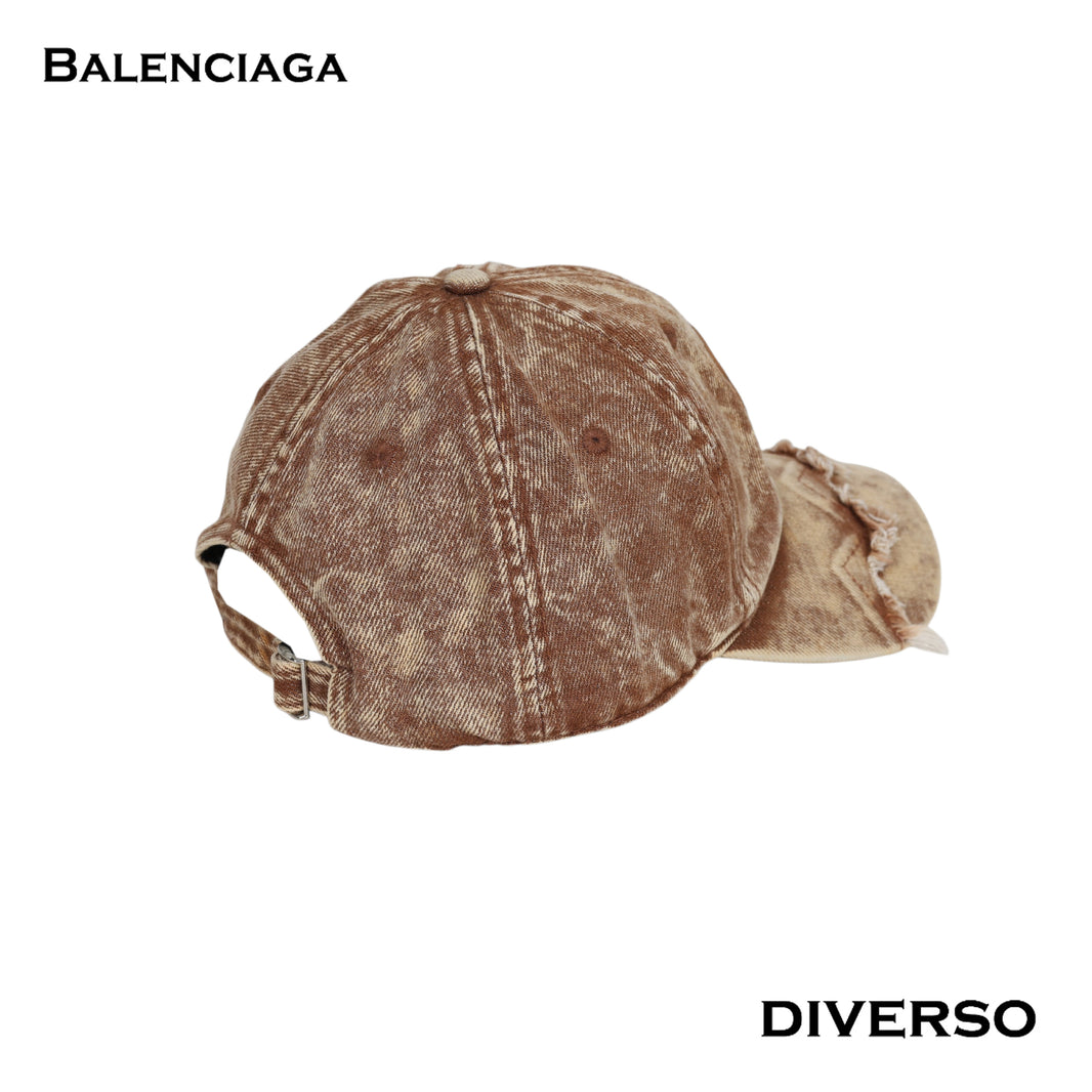 BALENCIAGA كاب