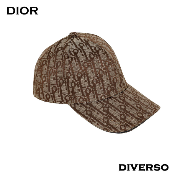 كاب DIOR