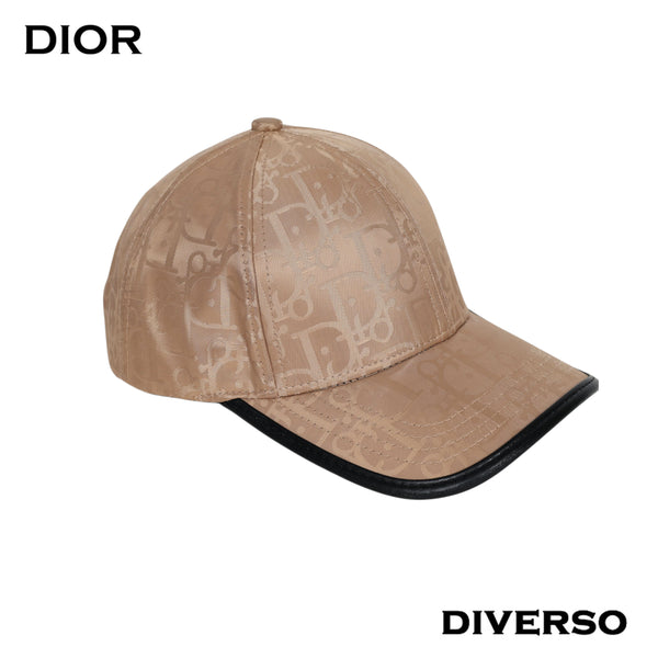 كاب DIOR