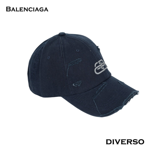 BALENCIAGA كاب