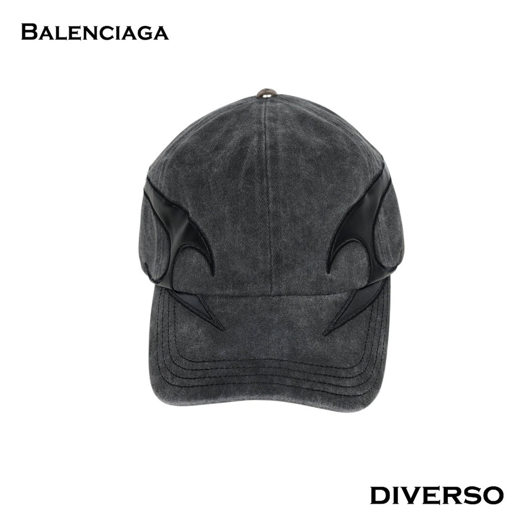 BALENCIAGA كاب