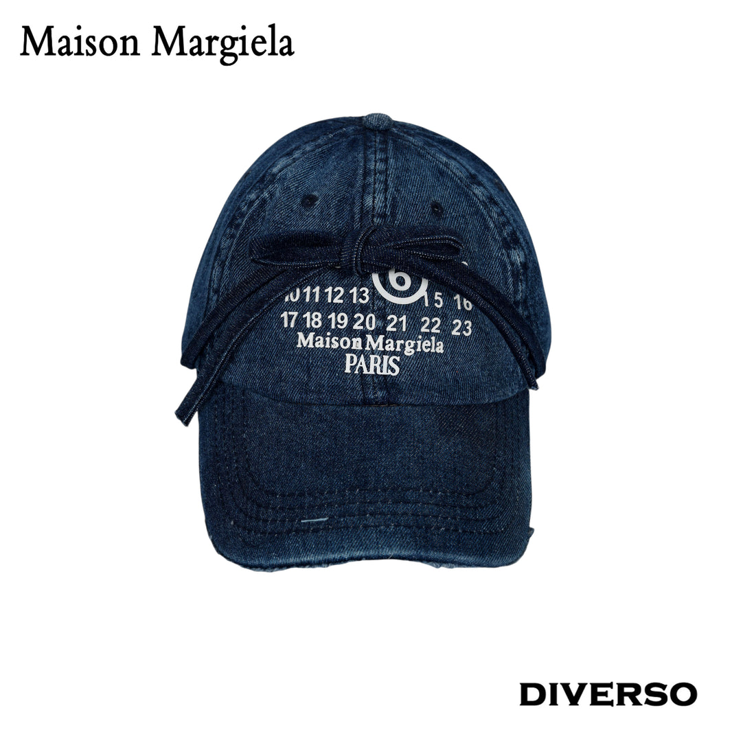 MAISON MARGIELA كاب