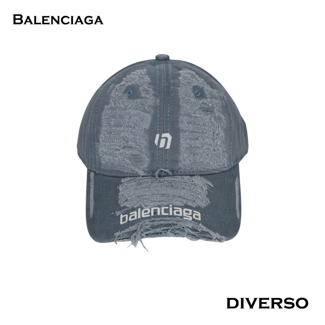 BALENCIAGA كاب