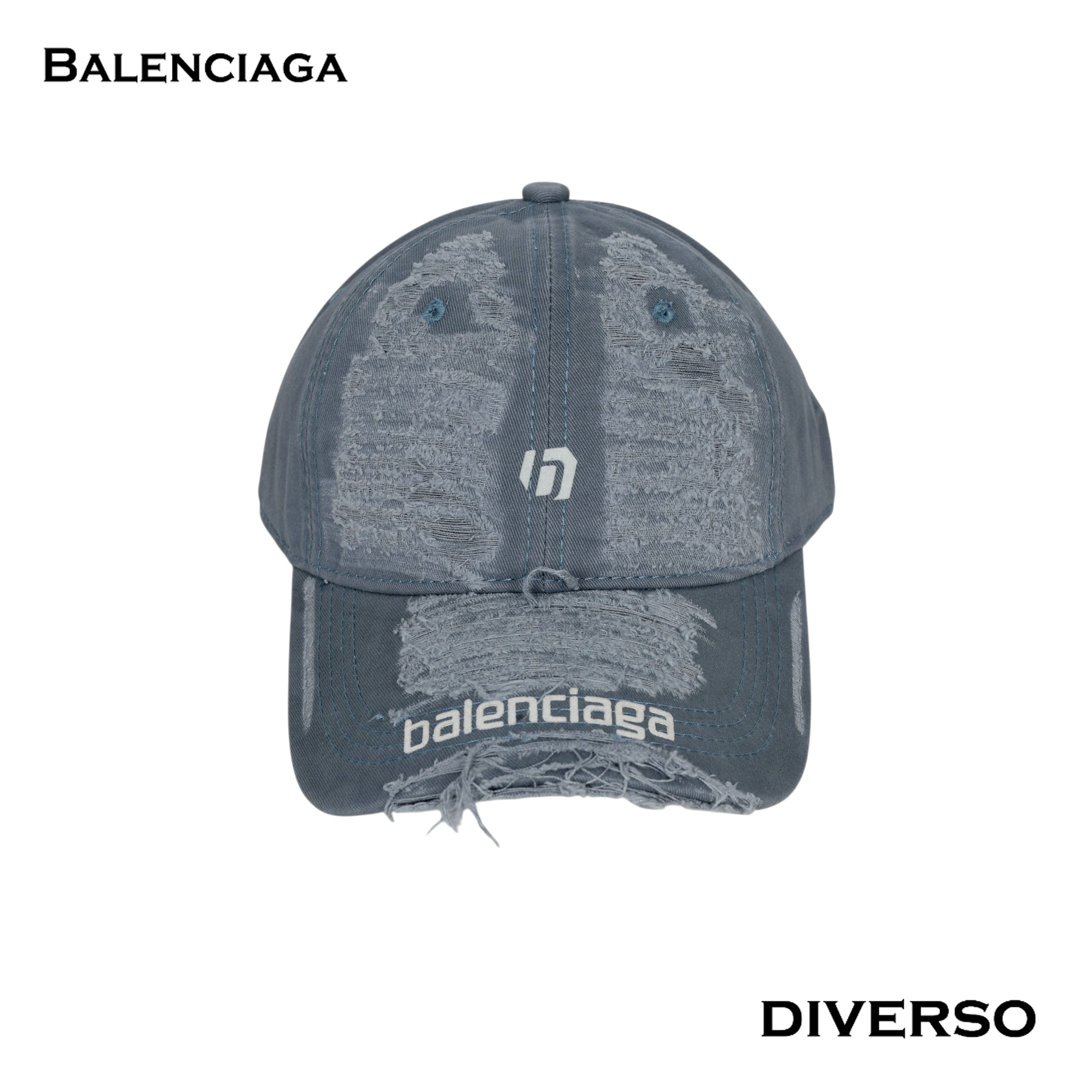 BALENCIAGA كاب