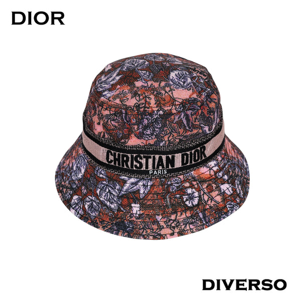 DIOR باكت هات